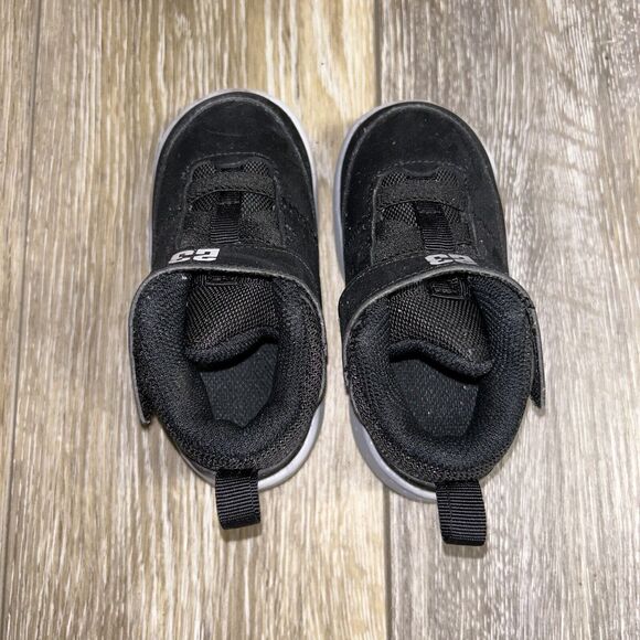 Nike Air Jordan Max Auro 3 Toddler Youth Size 6C Black DA8023-002 Sneaker Shoes - Picture 8 of 11